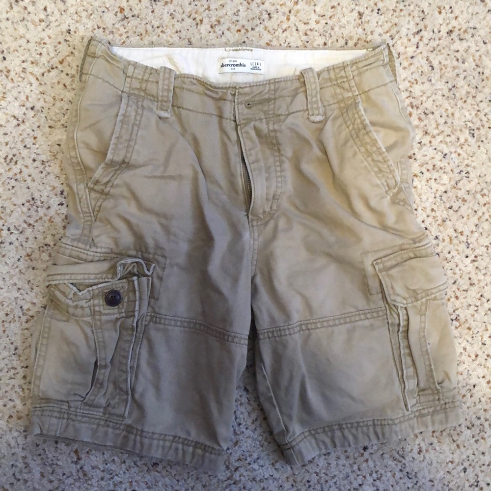 🌟boy Abercrombie cargo Khakis🌟